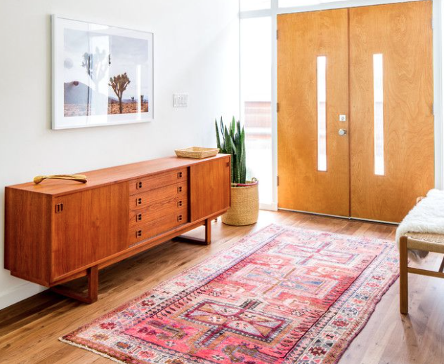  How To Style Your Entryway, Accessories For A Stylish Entryway, Stylish Lobby Design, Bright And Colourful Entryway Inspiration, Vintage Entryway Inspiration, Traditional Entryway Inspiration, Update Your Entryway With Stylish Wallpaper, Midcentury 