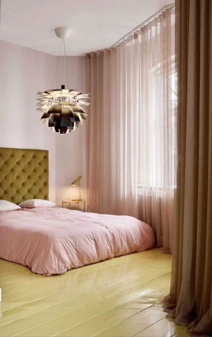  Diy Bed Projects, Green Bedscapes, Bedside Table Inspiration, Bed Inspiration, Bedroom Inspiration, Luxury Bedroom Inspiration, Bedroom Art, Glamorous Bedroom Inspiration, Cozy Bed Nooks, Wooden Headboards To Transform Your Bedroom, Diy Headboards T