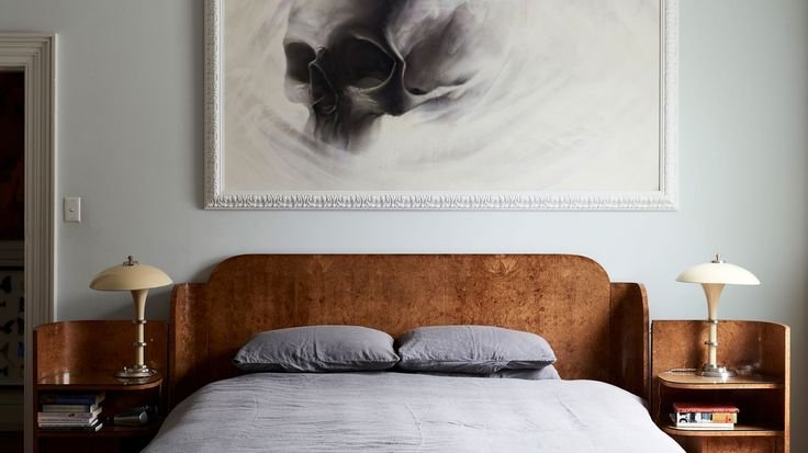  Diy Bed Projects, Green Bedscapes, Bedside Table Inspiration, Bed Inspiration, Bedroom Inspiration, Luxury Bedroom Inspiration, Bedroom Art, Glamorous Bedroom Inspiration, Cozy Bed Nooks, Wooden Headboards To Transform Your Bedroom, Diy Headboards T