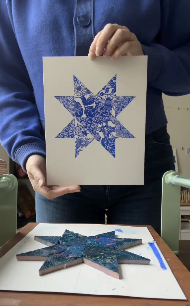  beautiful blue and white pieces to decorate your home, blue and white artwork to fill your walls, the wonderful world of blue and white. try decorating with this wonderful blue and white theme, ceramics to adorn your home, try these nautical diys, t