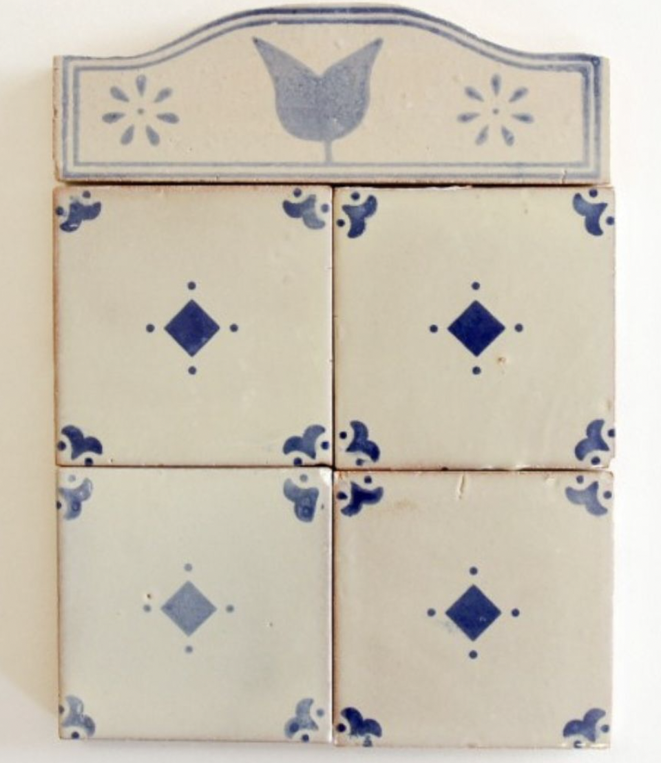 beautiful blue and white pieces to decorate your home, blue and white artwork to fill your walls, the wonderful world of blue and white. try decorating with this wonderful blue and white theme, ceramics to adorn your home, try these nautical diys, t