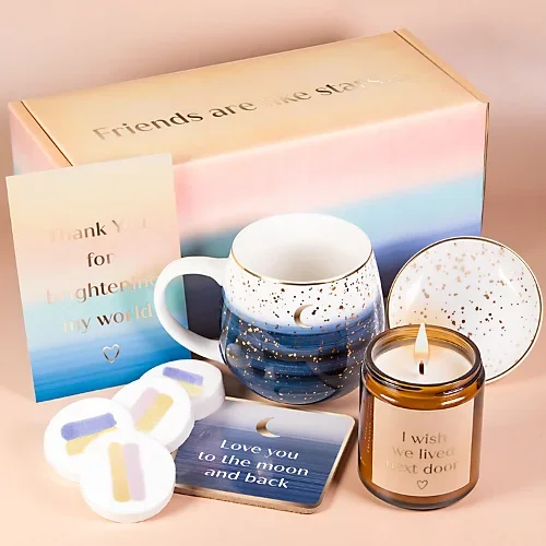 luxe-england-gifts-best-friend-gift-basket~5060725680449_01c_MP.webp