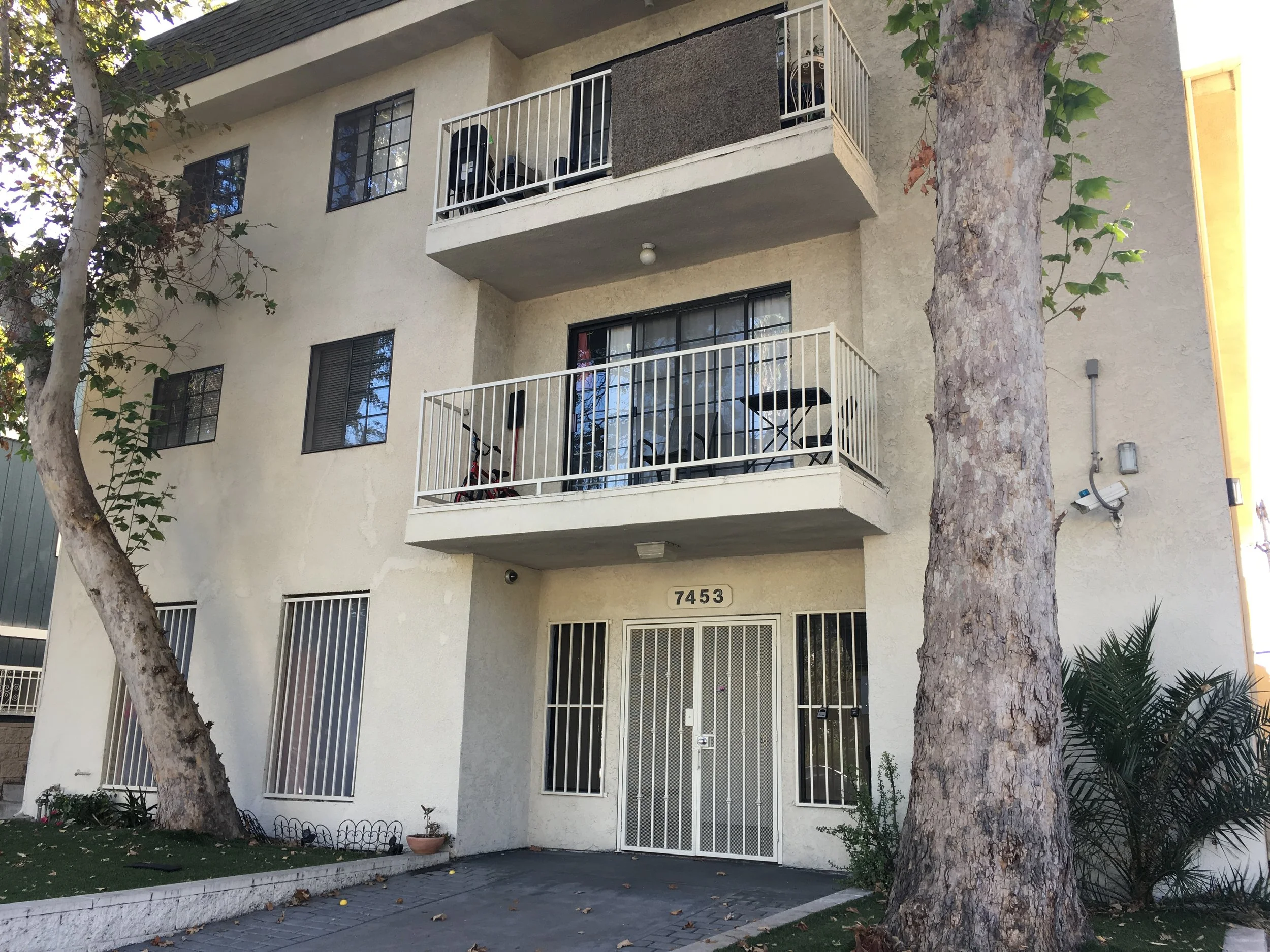 7453 Haskell Ave | Van Nuys