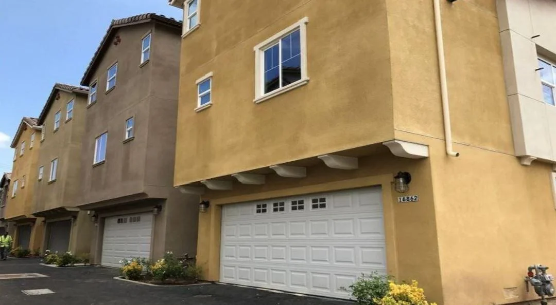 6930 Balboa Blvd | Lake Balboa