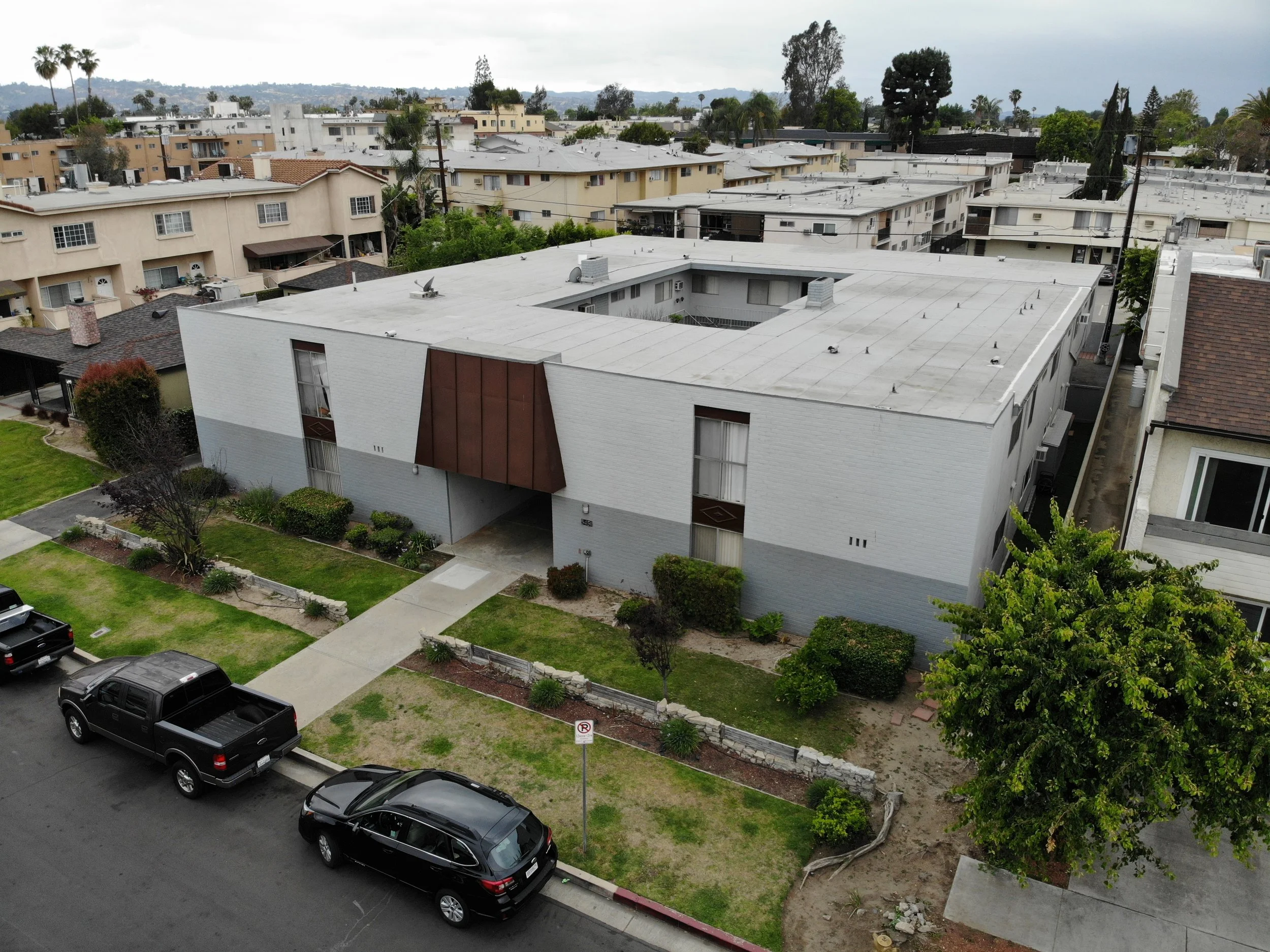 5451 Hermitage Ave | Valley Village