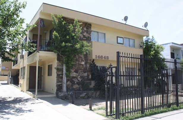 14642 Delano St | Van Nuys