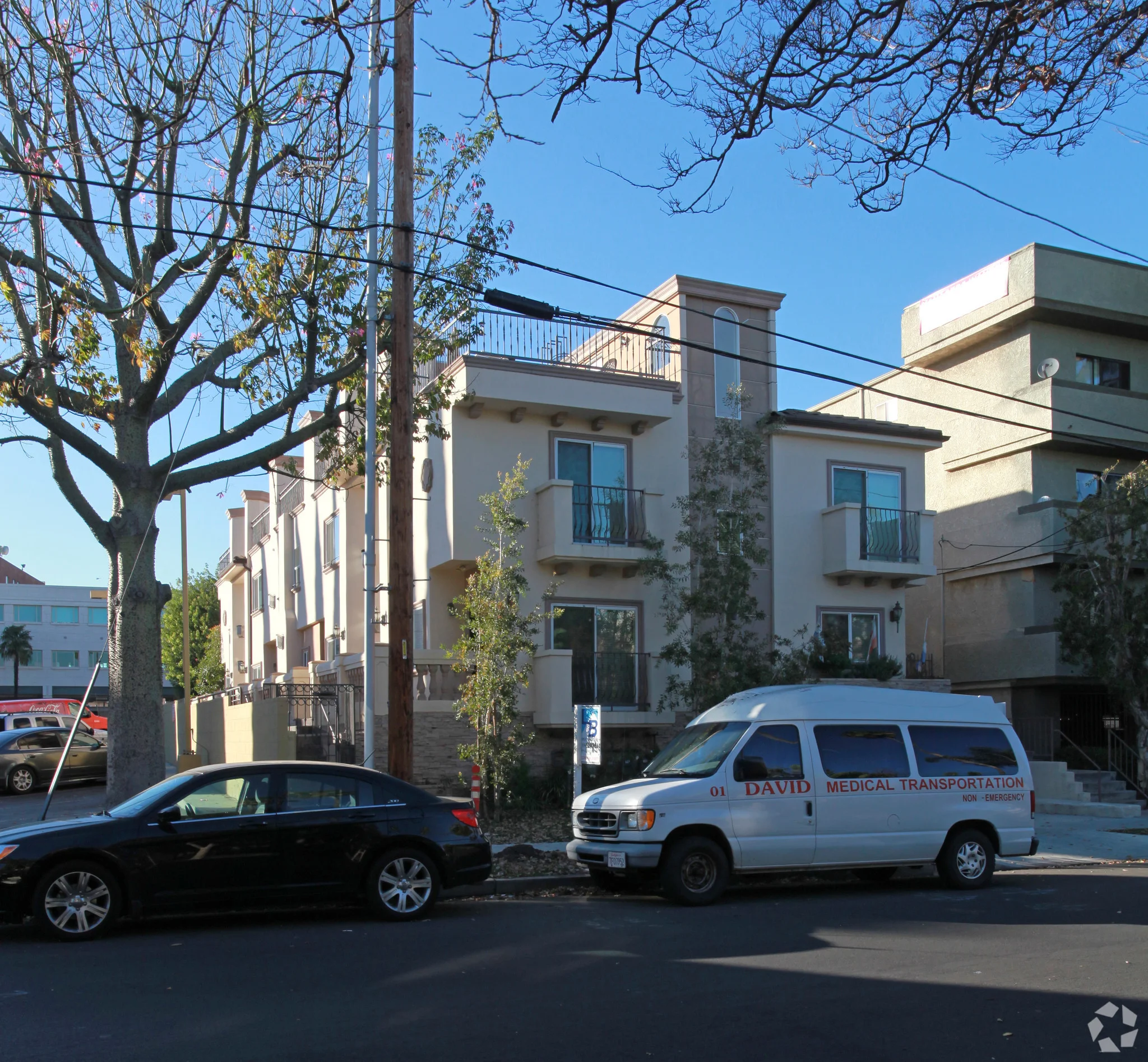 4325 Stern Ave | Sherman Oaks