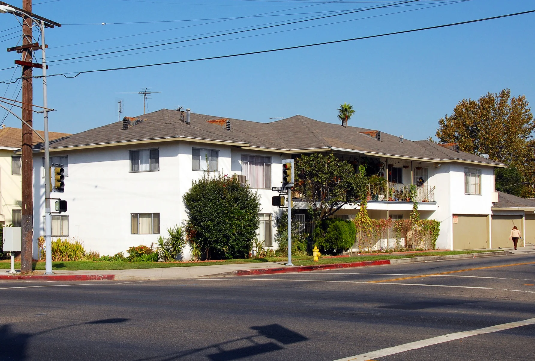 6805 Bellaire Ave | North Hollywood