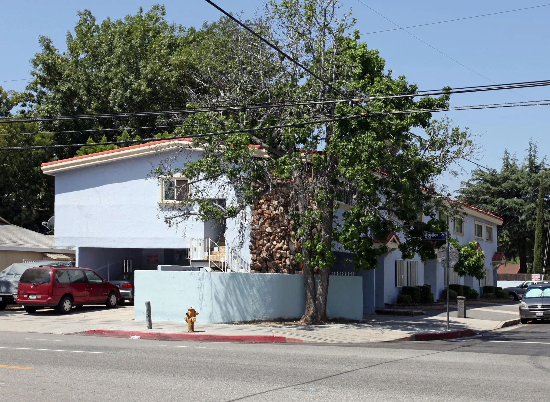 6551 Woodley Ave | Van Nuys