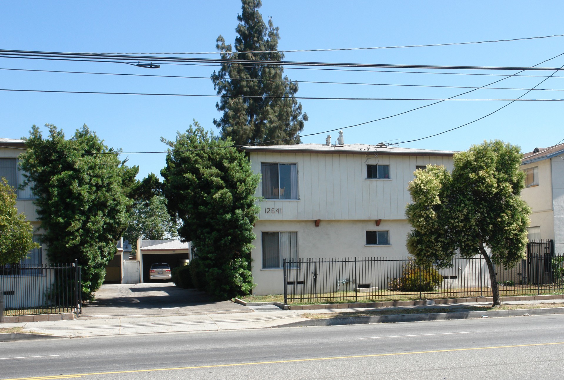 12647 Vanowen St | North Hollywood