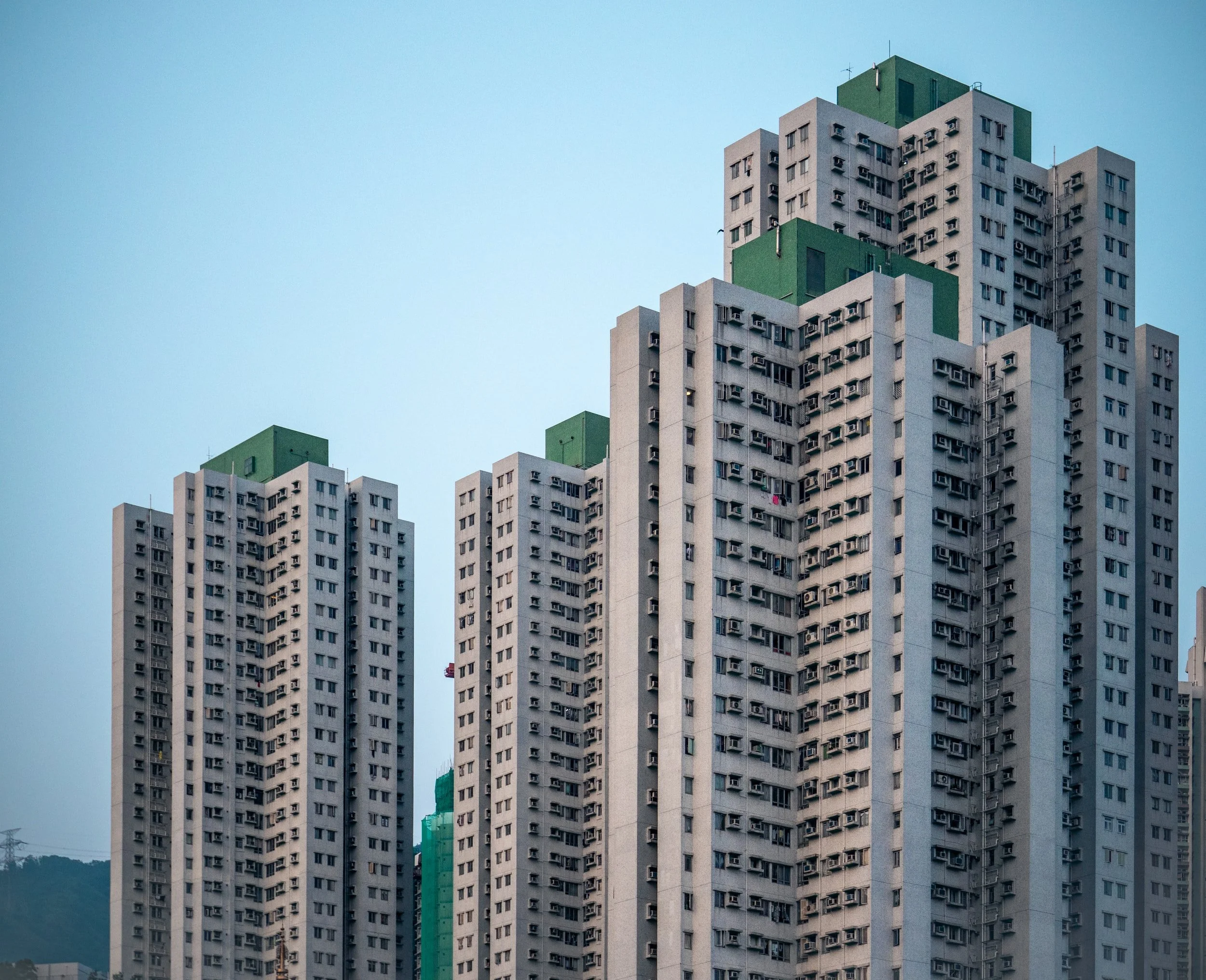 Understanding the Complex Relationship Between Inflation and Housing