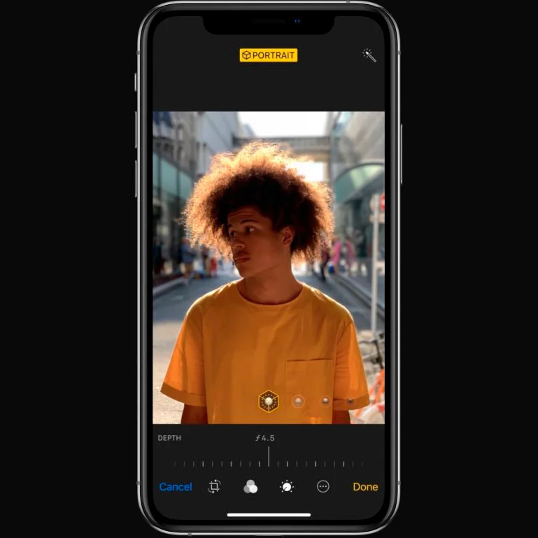 iPhone Xs adjustable depth of field effect