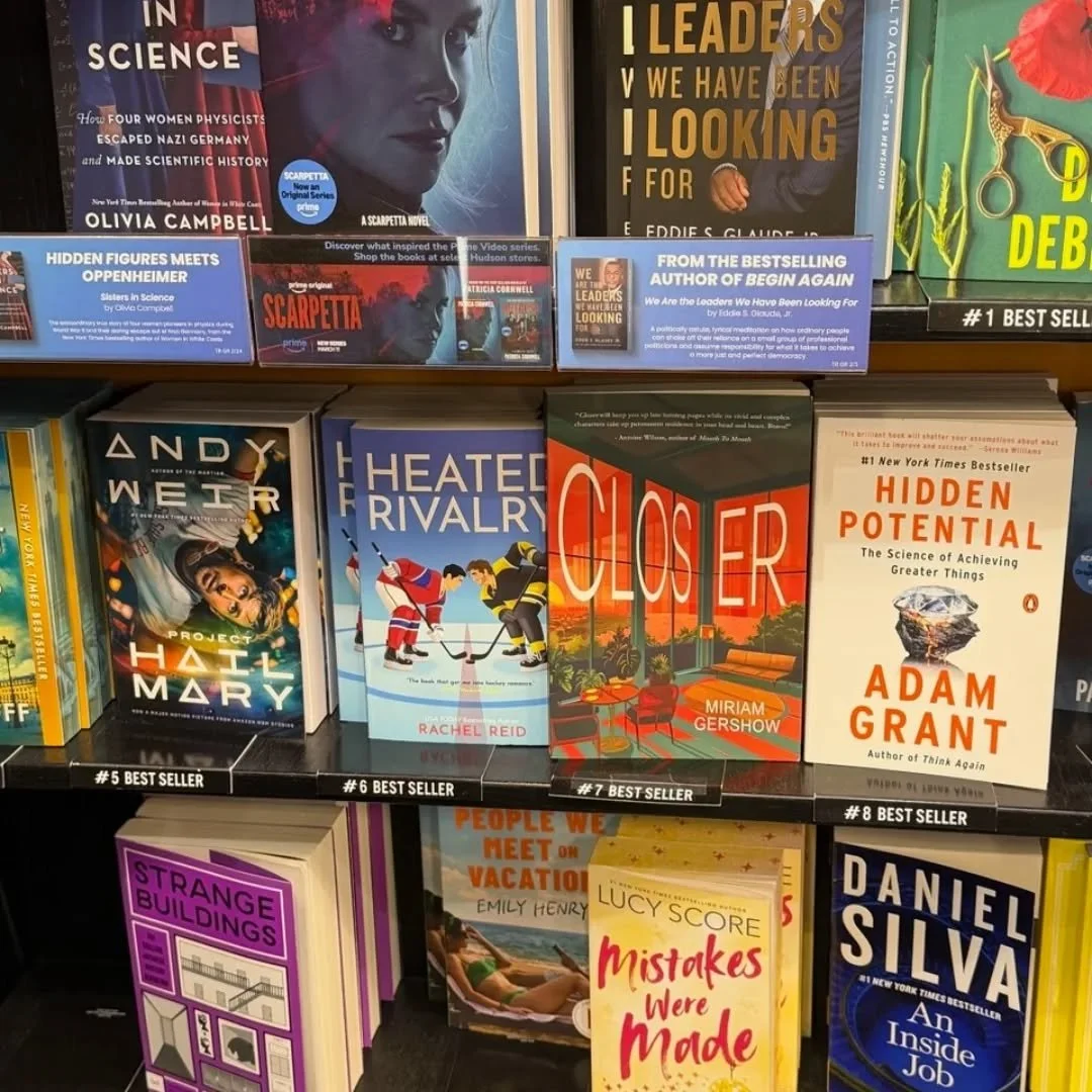 Final Tucson photos:

Spotted! With the Queen! At the Tucson airport!

With unofficial cruise director @lisaniver and her book, BRAVE-ISH

Teeny tiny me (see: yellow dress) in front of the loveliest room of attendees.