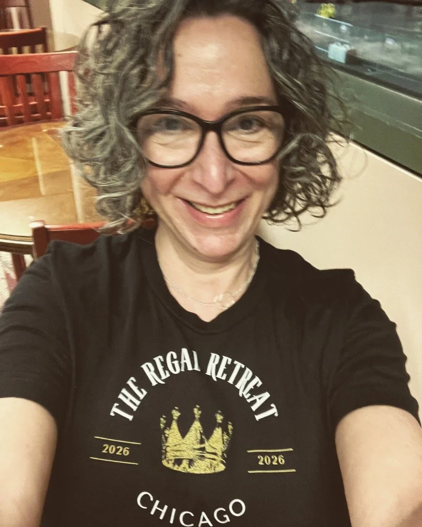 Few things would get me up at 3:30am and to the airport before 5. The Regal House retreat is one of them! So excited to hug the crap out of some authors (&amp; a publisher) in Chicago. #regalretreat26