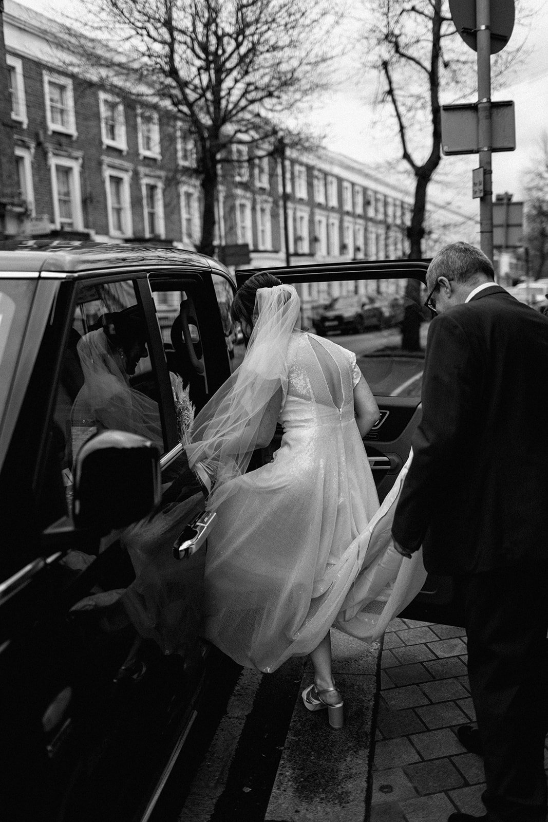 Emma&Chris_Wedding_Asylum_Chapel_London_Heather_Sham_Photography_Previews-13_websize.jpg