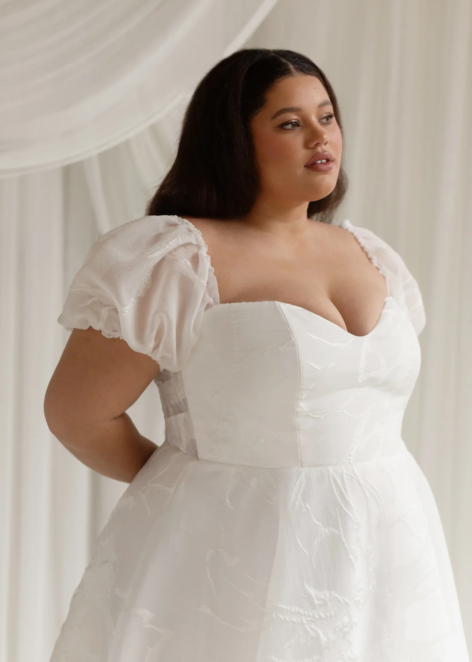 Desiree with puff sleeves