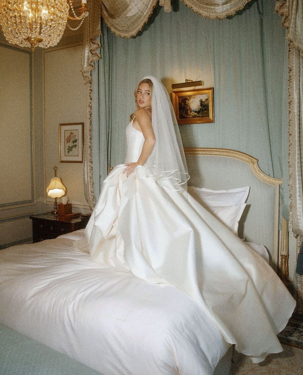 SAMANTHA // Newness from @sarahseven - what you've all been waiting for brides. ⁠
⁠
Samantha is part of the @sarahseven Fancy Girl Club collection, with a dramatic drop waist, luxe rich mikado, snatched waist and va-va-voom full skirt. ⁠
⁠
Party girl