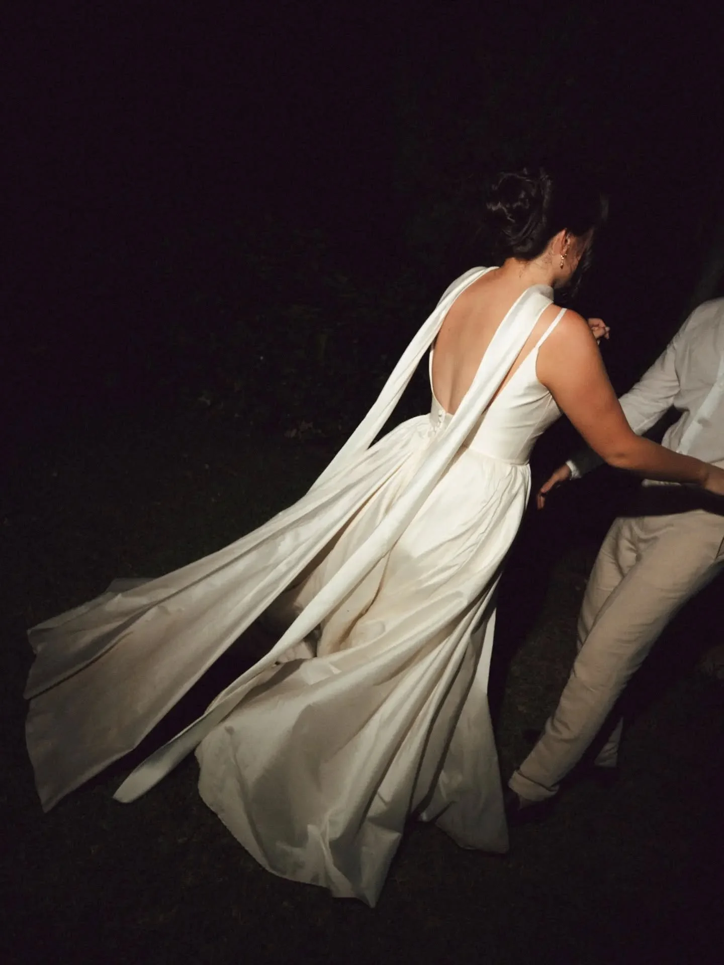 SOPHIE // Sophie @sophie_bridge married Jake at an intimate ceremony in sunny mountainside Mallorca. With the wedding full of rustic Spanish details, the gown needed to be effortless, bridal and light. Amelie by @aeslingbride, styled with a. Liquid s