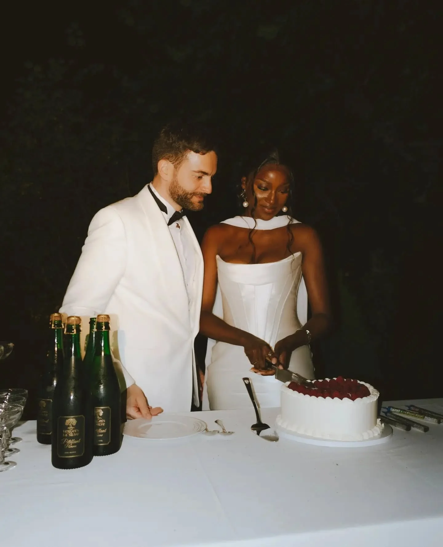 VISSA // When #heartaflutterbride @vissa___ came to Heart Aflutter she had already tried on many gowns but just couldn't find the one. Nothing was giving her the perfect, clean, fashion forward, snatched silhouette she was looking for. But having see