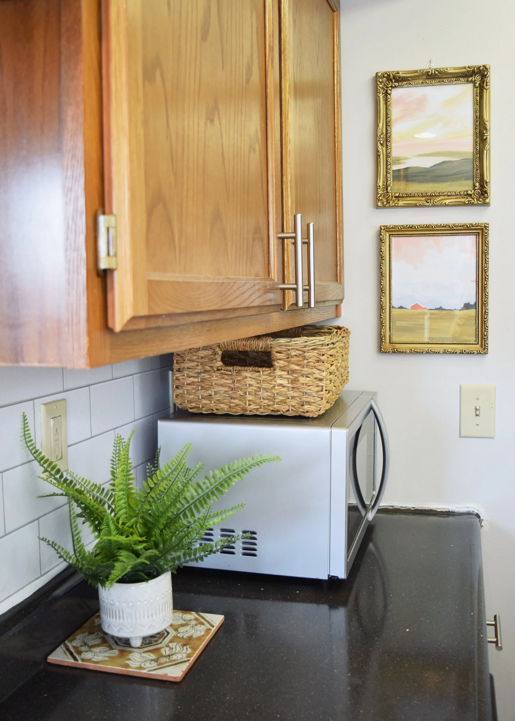 Renter-Friendly Kitchen Makeover Reveal — Actually Alli | DIY, Home Decor & Lifestyle