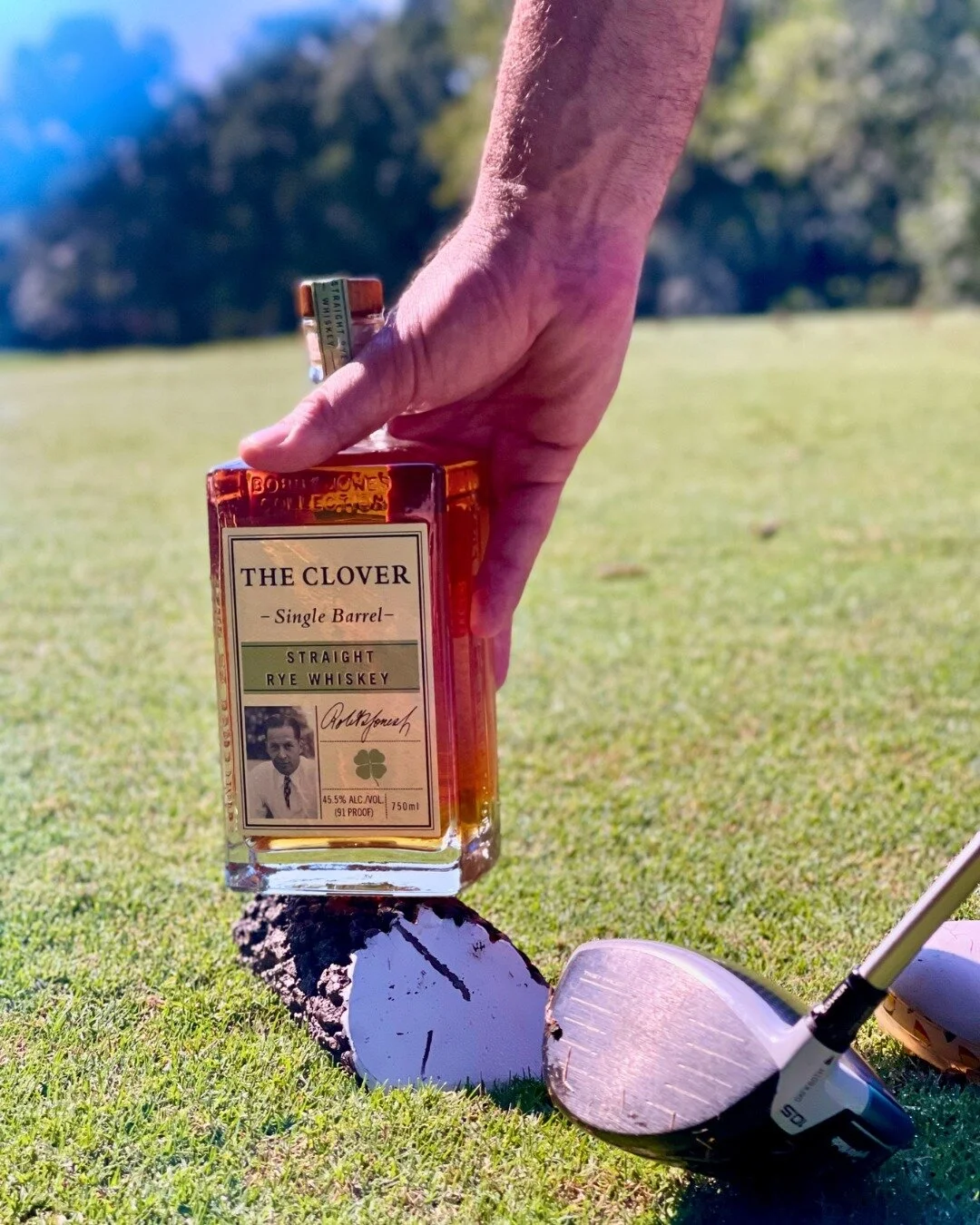 Play your best. Sip the best. ⁣
⁣
#TheCloverWhiskey