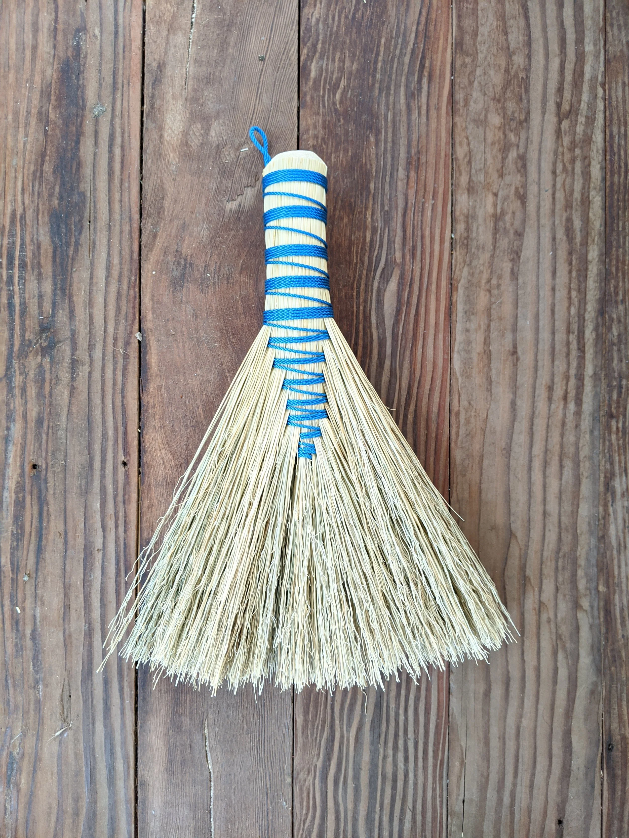 Hawk's Tail Whisk Workshop