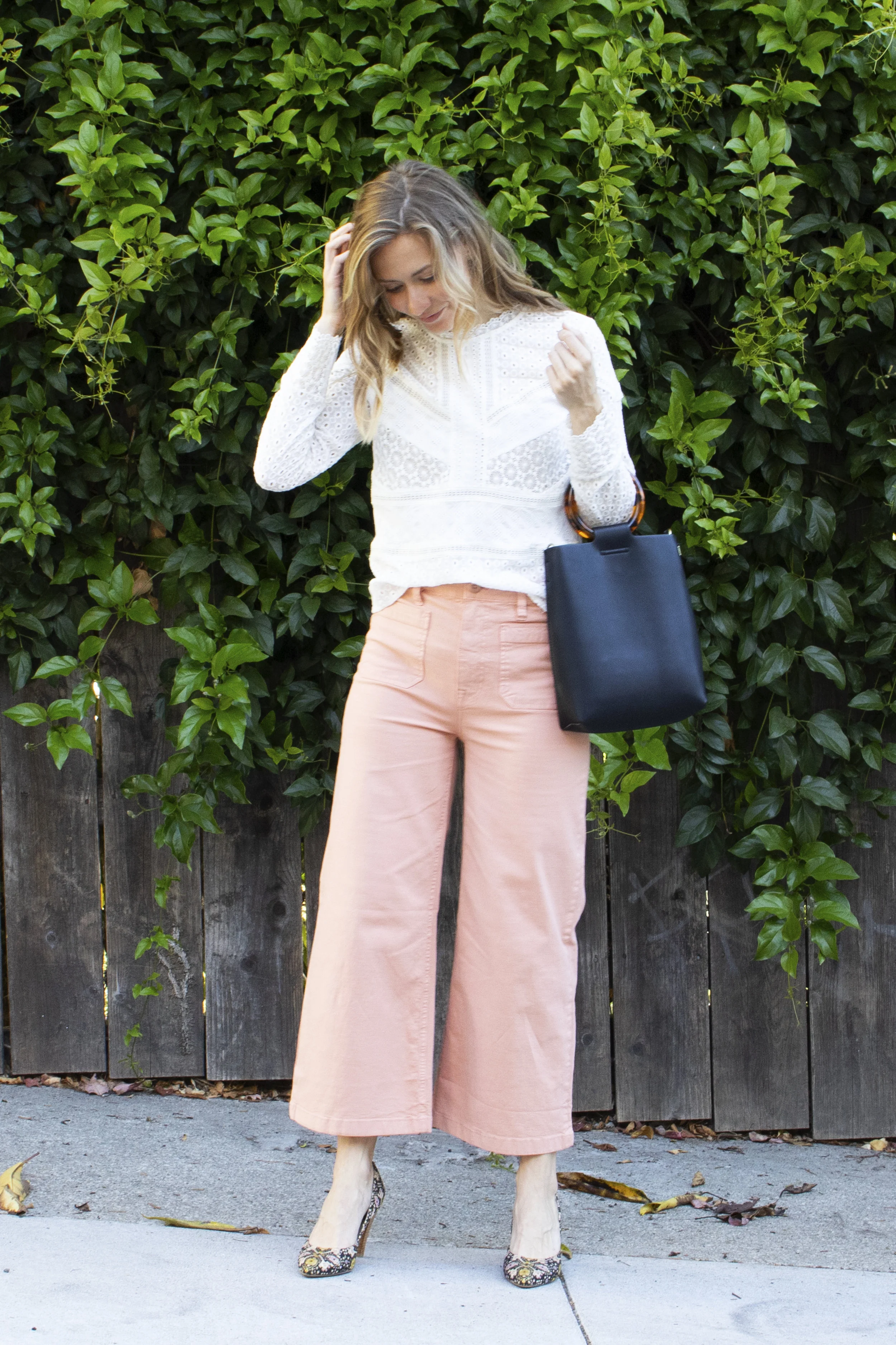 MoP_Pink_Pants_04.jpg