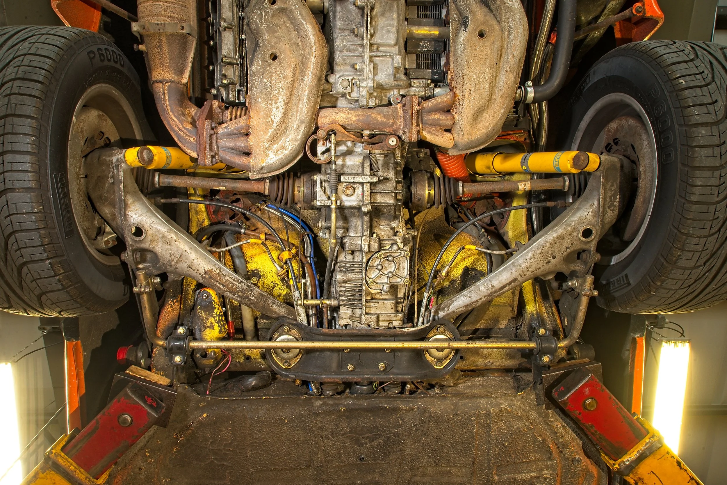 Paddock Club-1974 Porsche 911_612.jpg