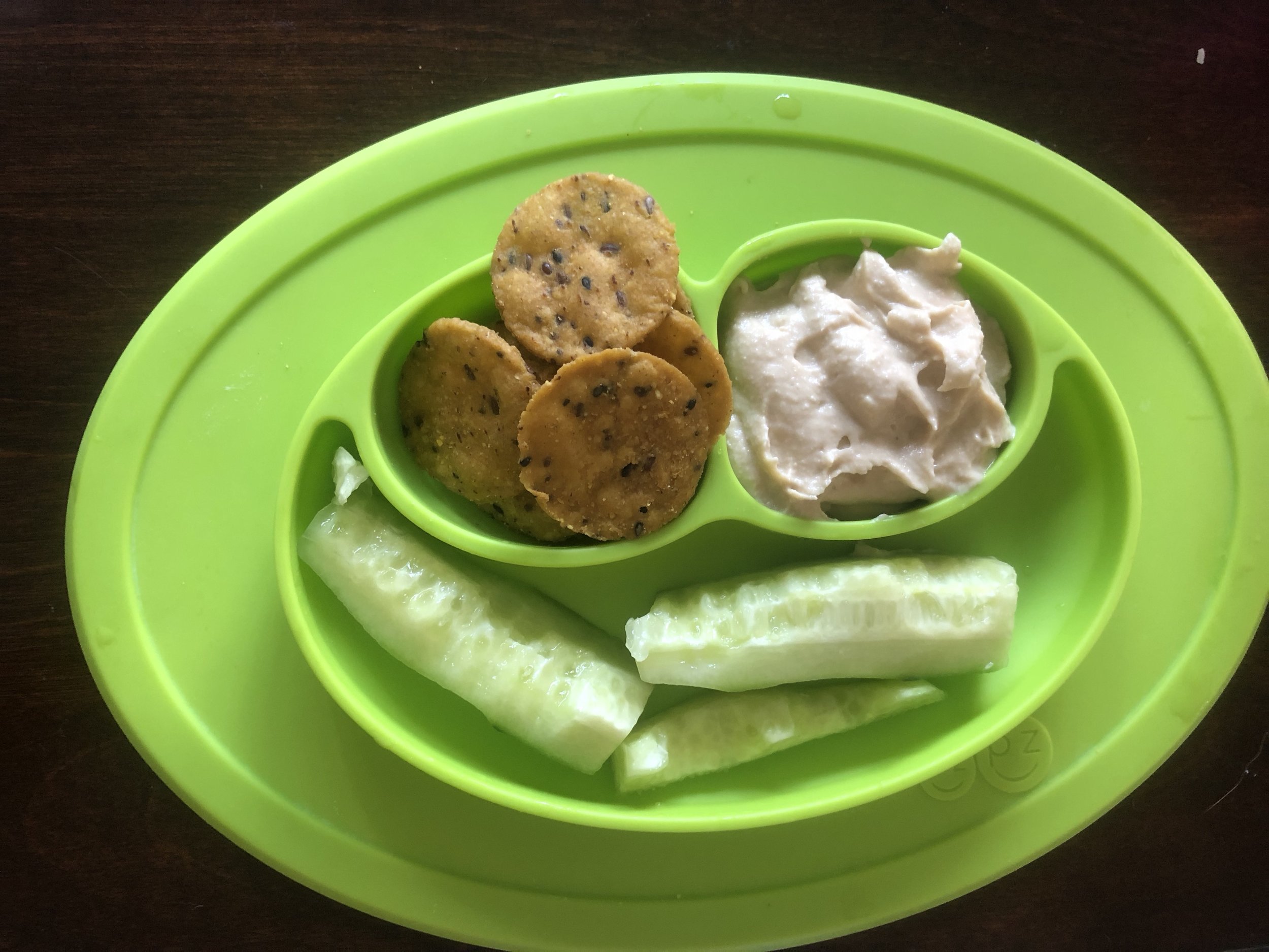 sweet potato crackers, garlic hummus and cucumbers