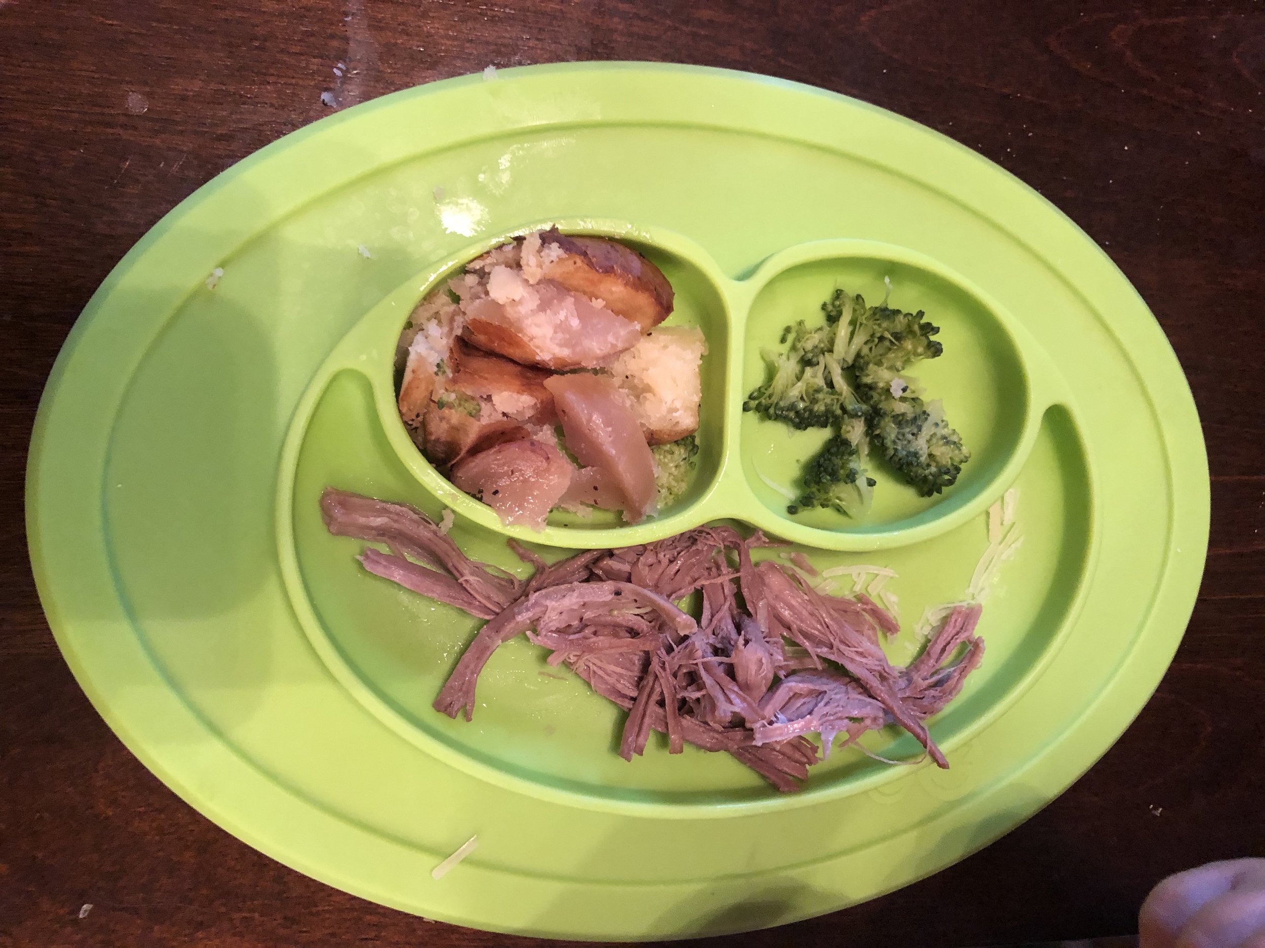 pot roast, potatoes and broccoli