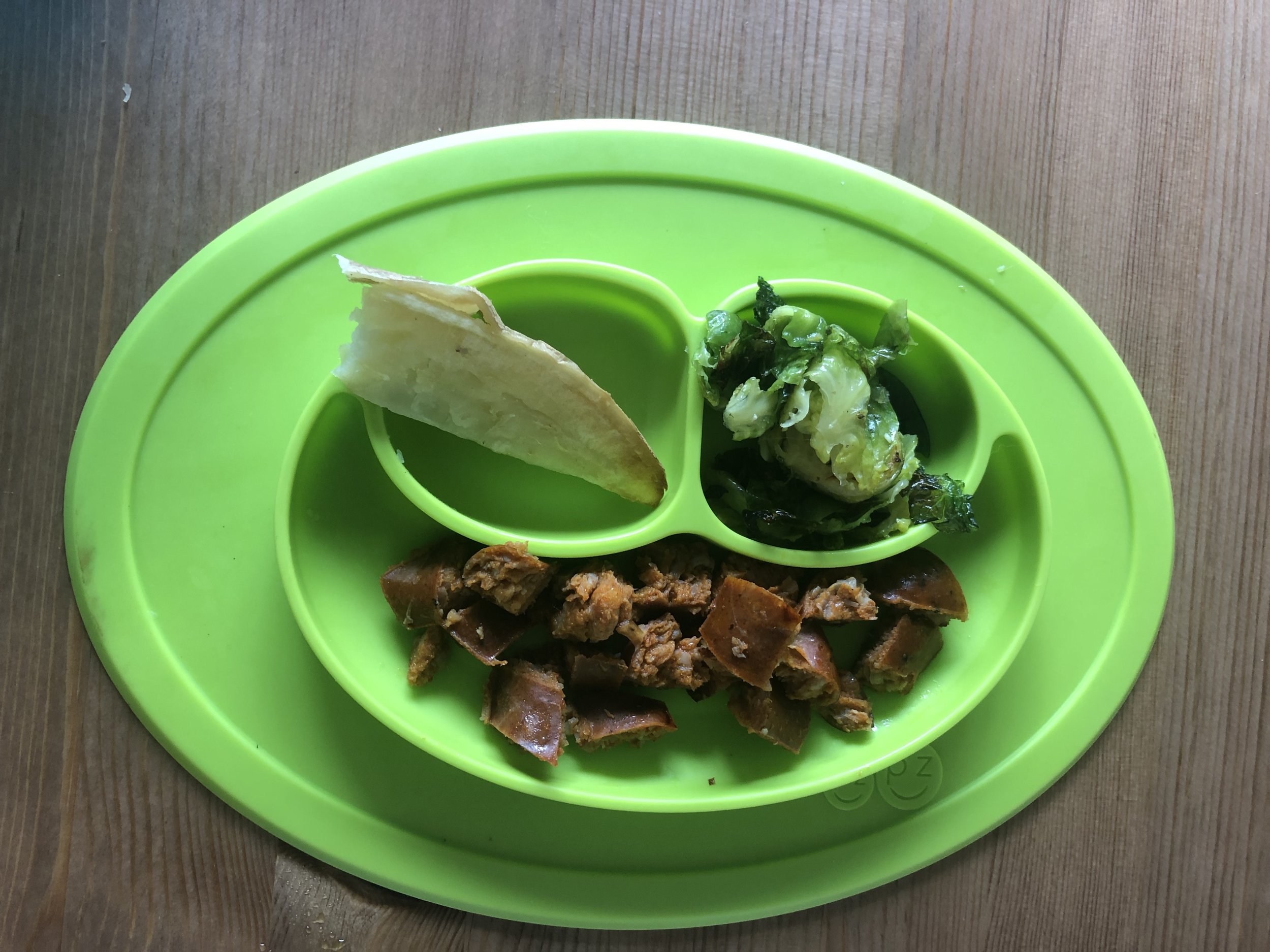 chicken sausage, sweet potato spear, broccoli