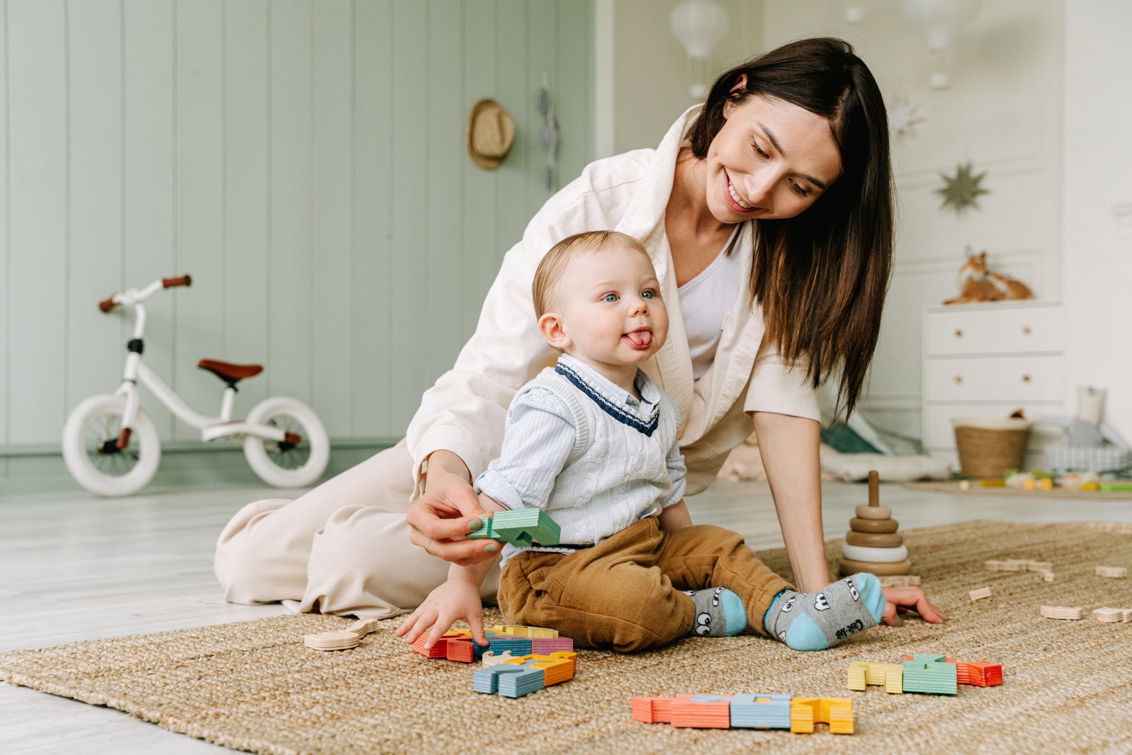 Mom and Baby Time 7 Learning and Fun Activities with Your Baby