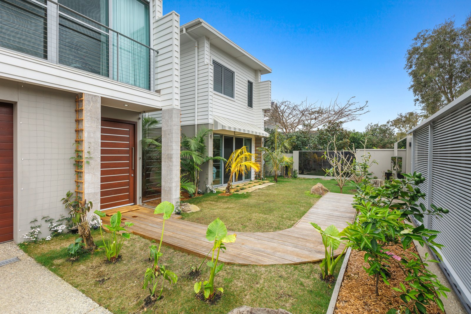 066_Open2view_ID781233-14_Cathedral_Court__Kingscliff.jpg