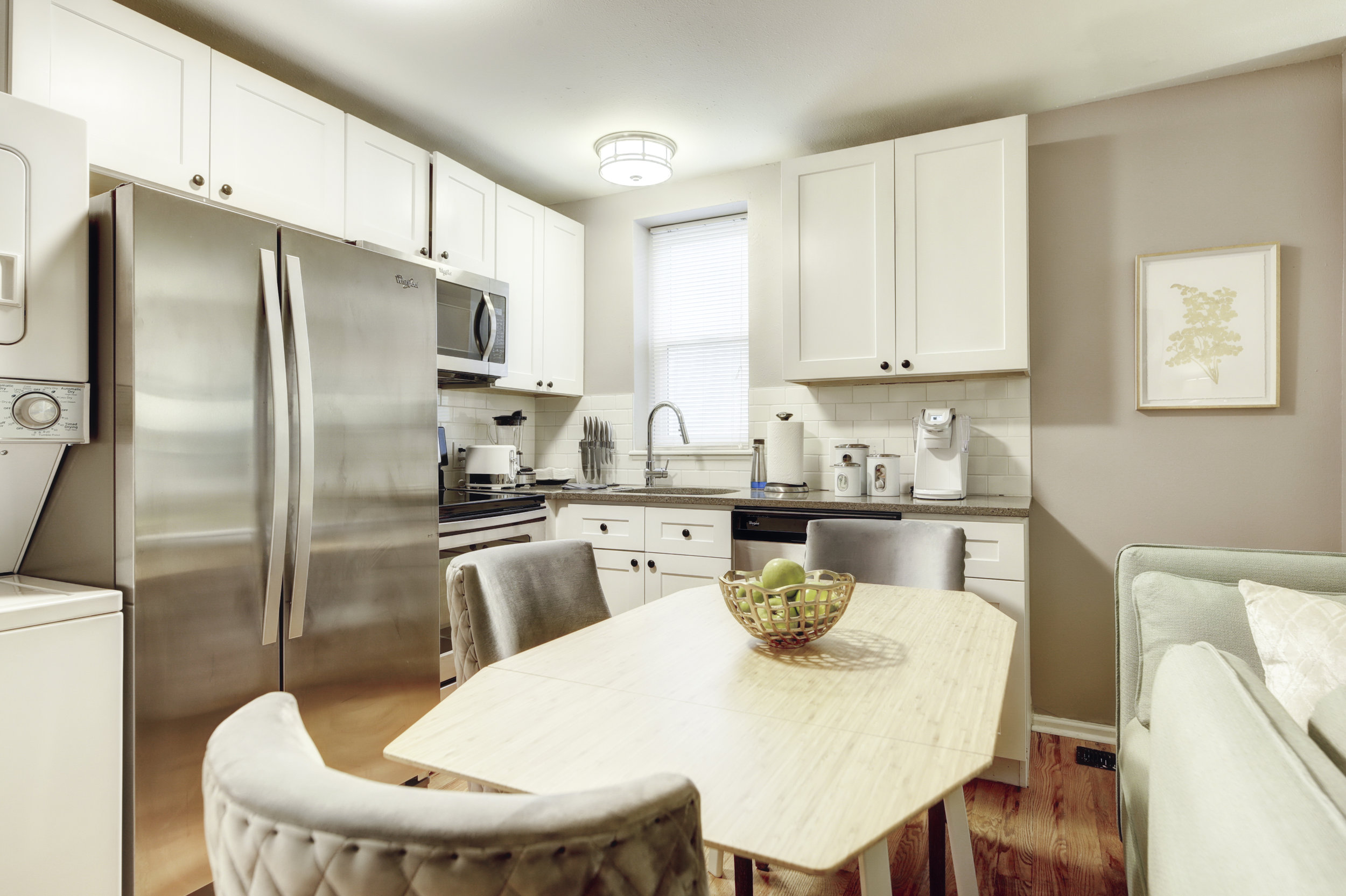 4211 Tremont-18.jpg
