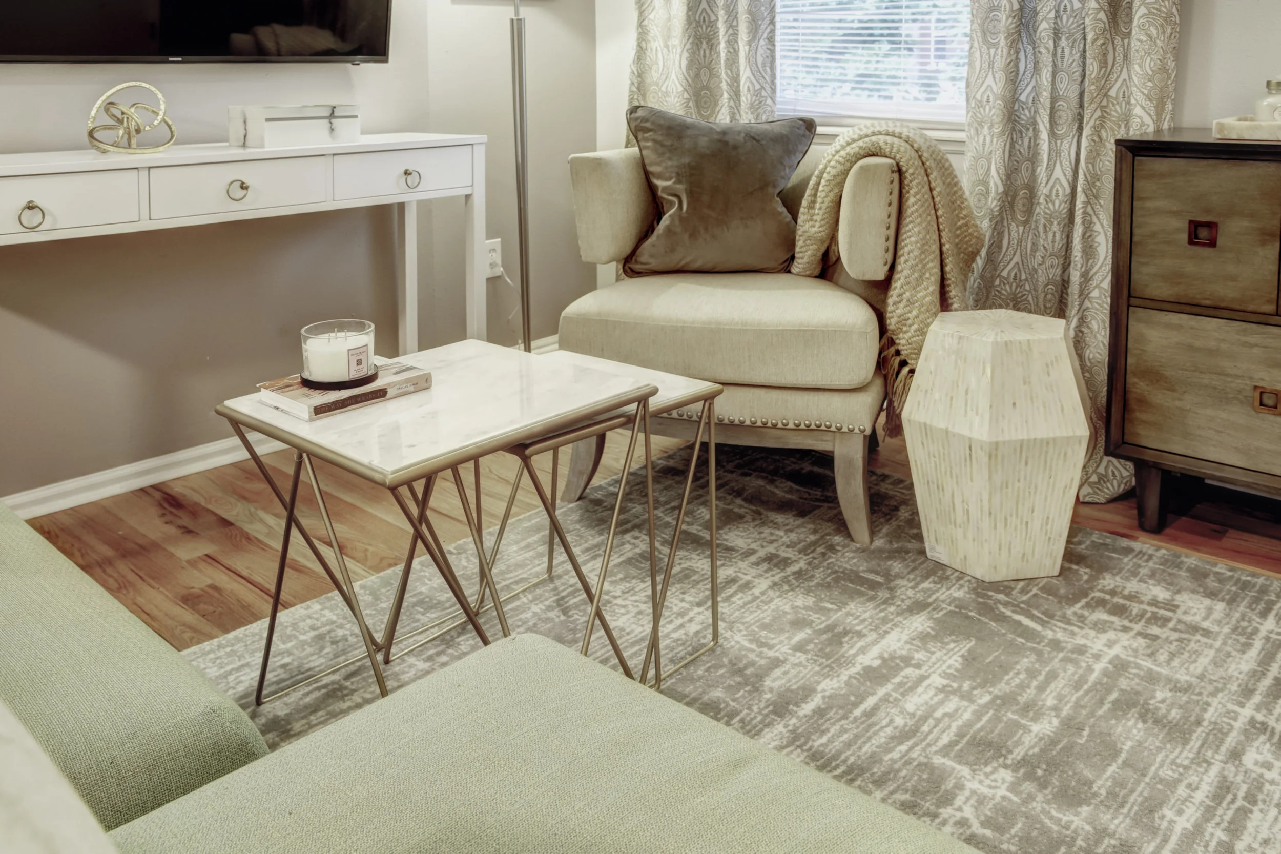 4211+Tremont-22.jpg