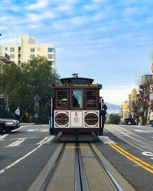 Hope everyone have a great weekend!
.
.
.
.
.
#weekendvibe #iPhone8plus #artofvisuals #SanFrancisco #visitCalifornia #Bayarea #Lombardstreet #momentcamera #caliinviteyou #tbt #travelphotography #vacation #adventure #addictedtotravel #wanderings #wand