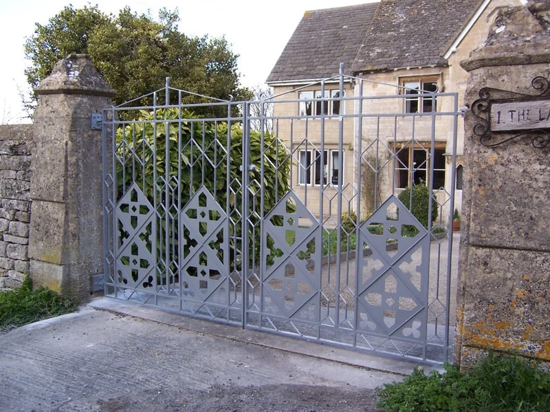Double Gates (11)