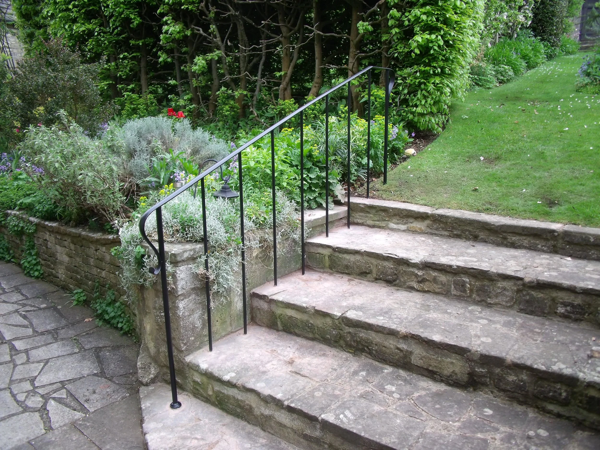 Handrails (7)