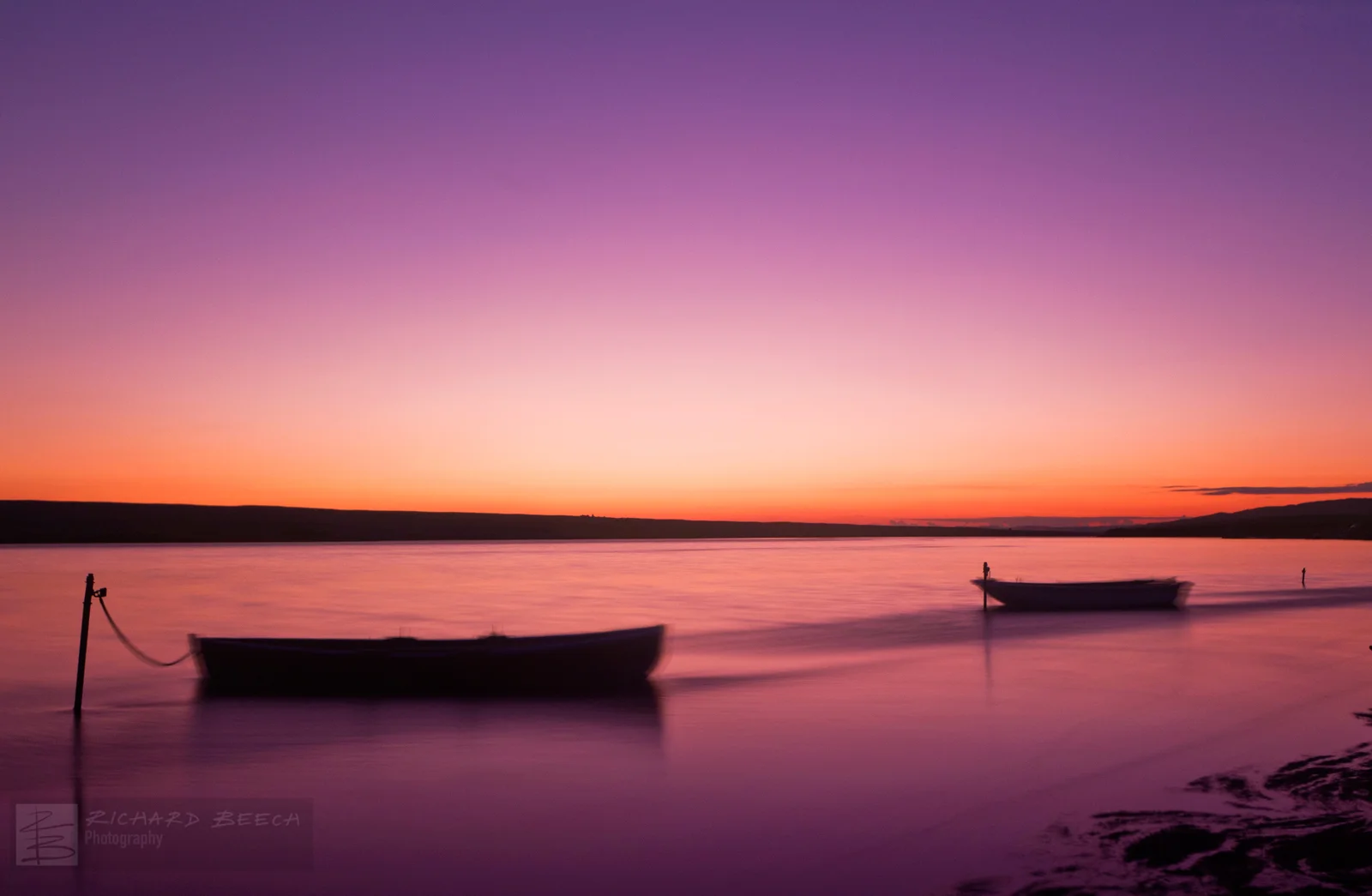 Moonfleet Slow Boats