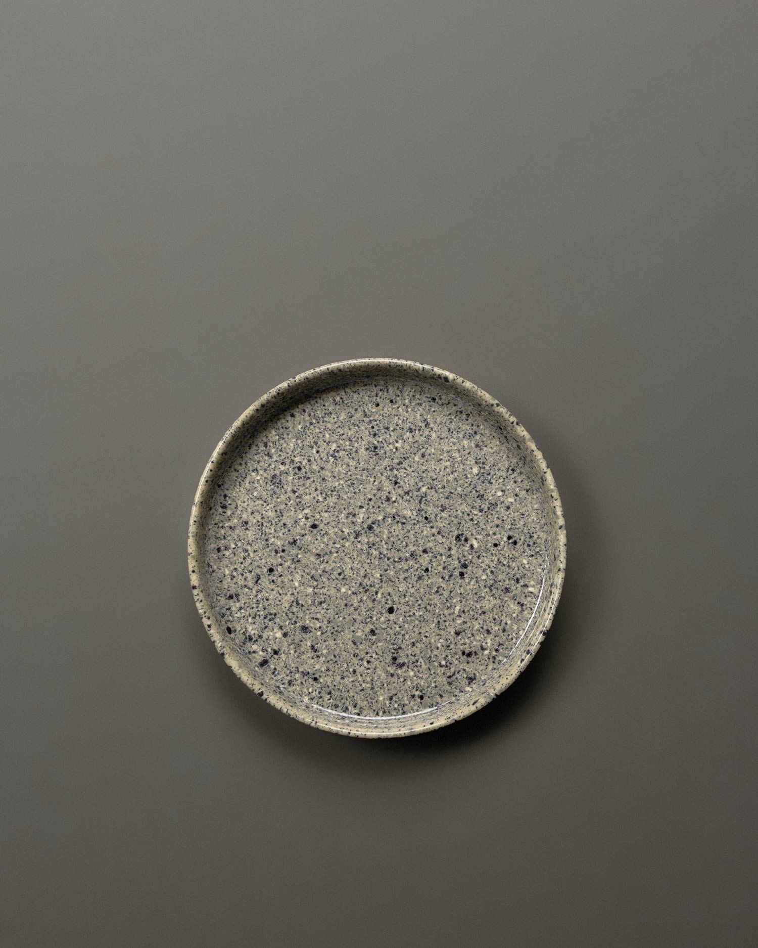 brun-farin-plates-2.jpg