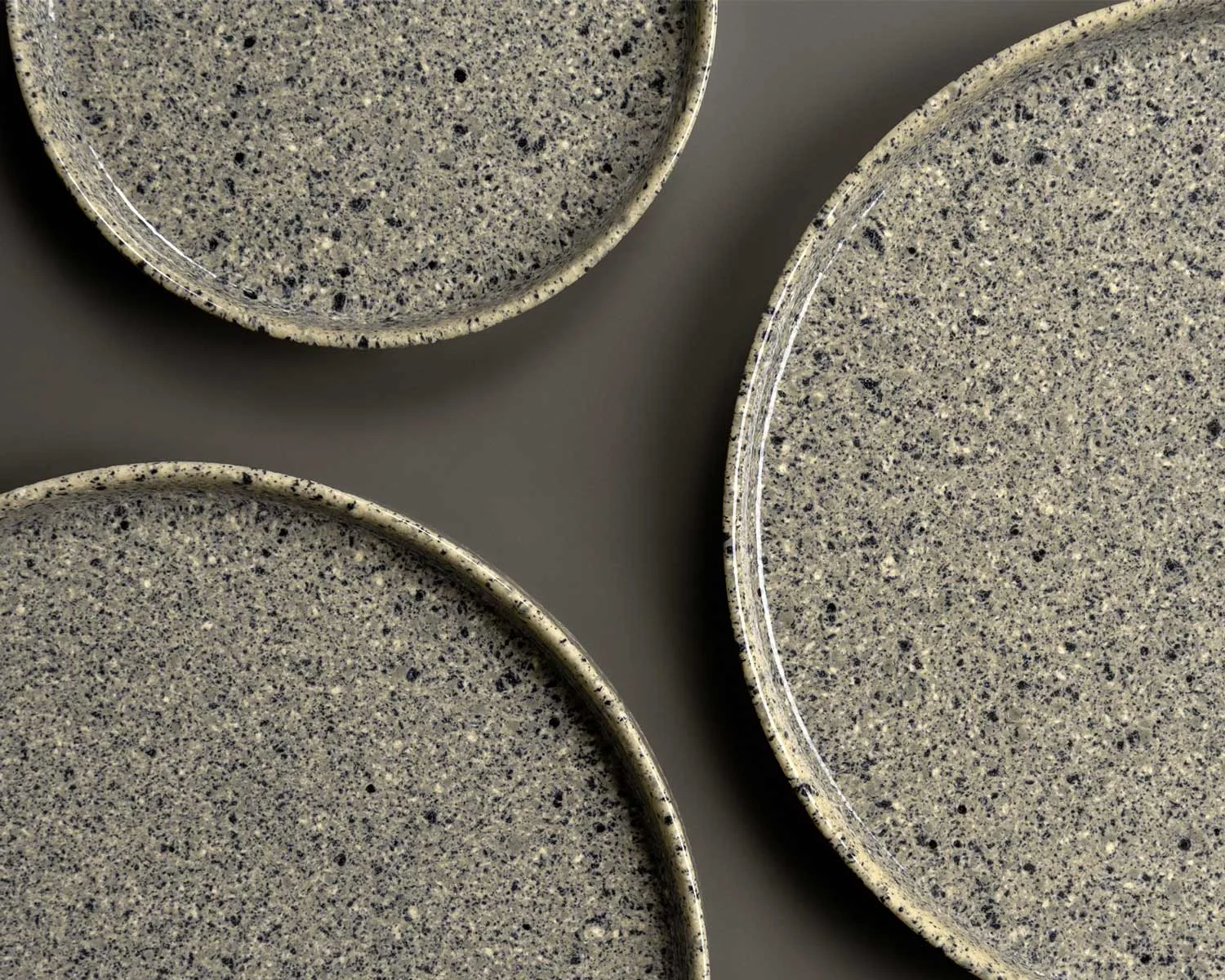 brun-farin-plates-4.jpg