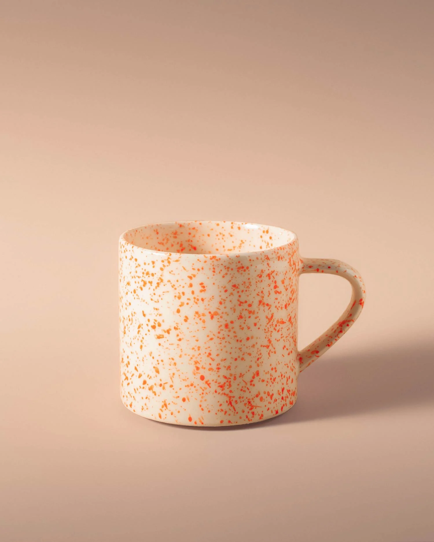 nebolusa-coffee-cup-orange-2-pp.jpg