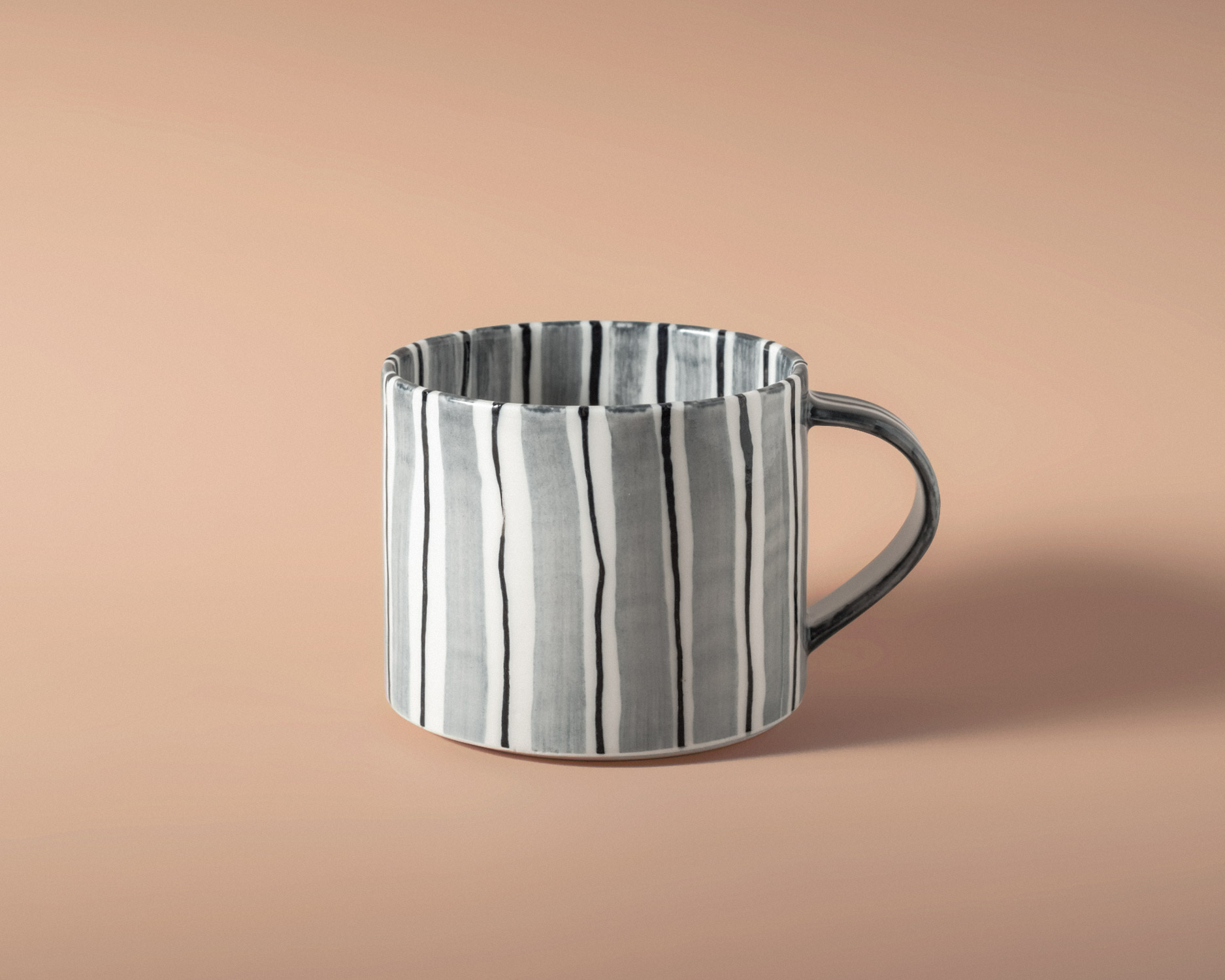 folkdrakter-tea-cup-1-pp.jpg