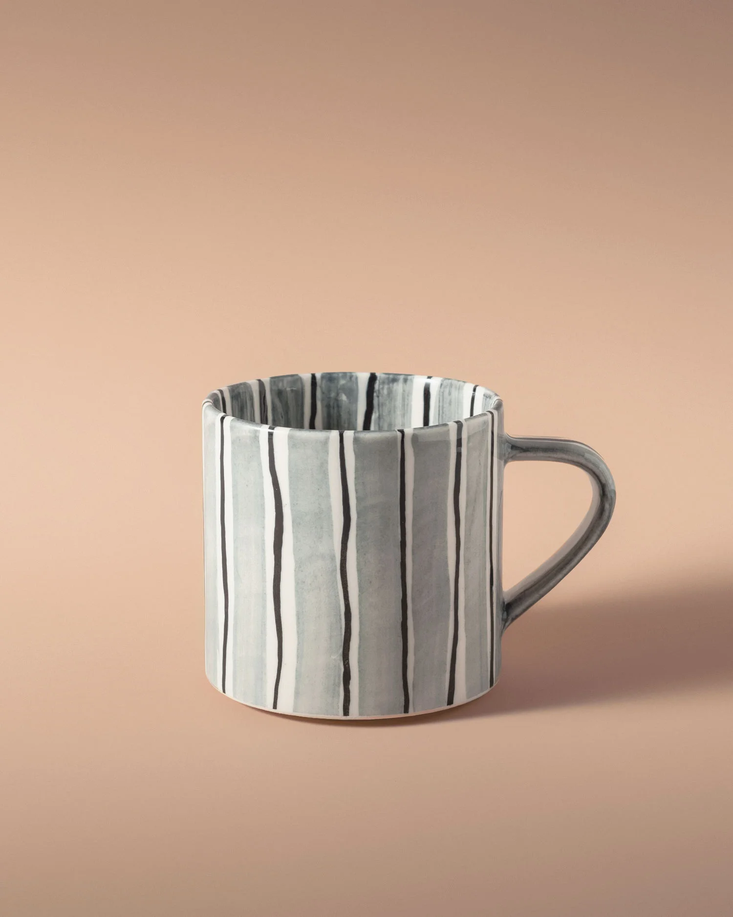 folkdrakter-coffee-cup-3.jpg