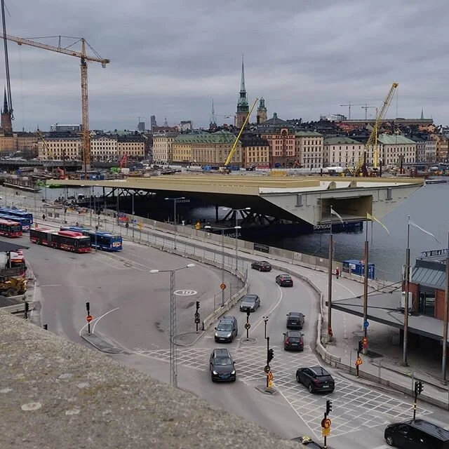 Staden med guldbron!