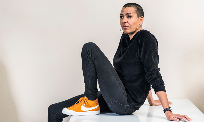 01a-helen-cammock-by-thierry-bal_thumb.jpg