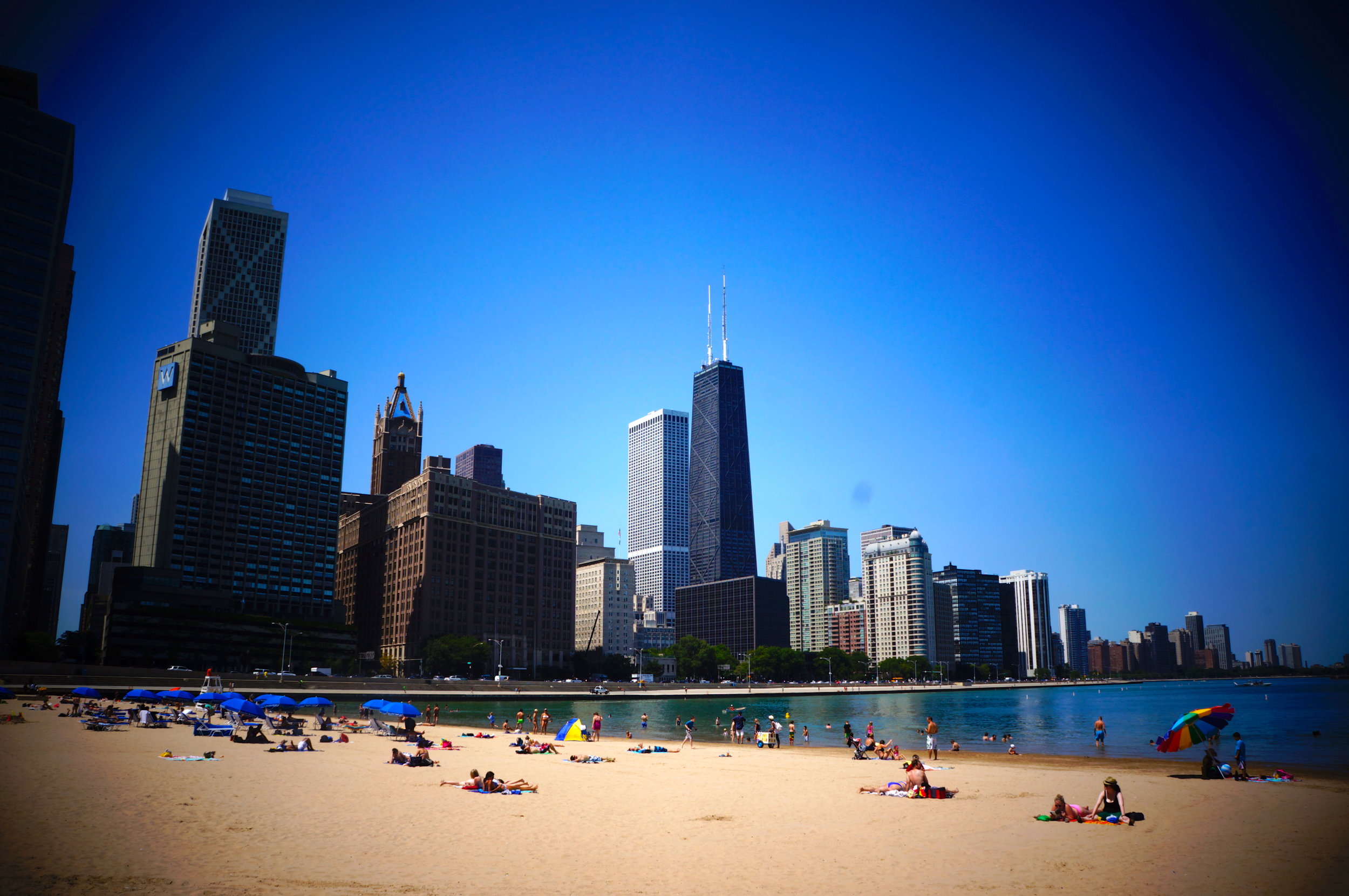 beach-by-the-city-illinois_8192886893_o.jpg