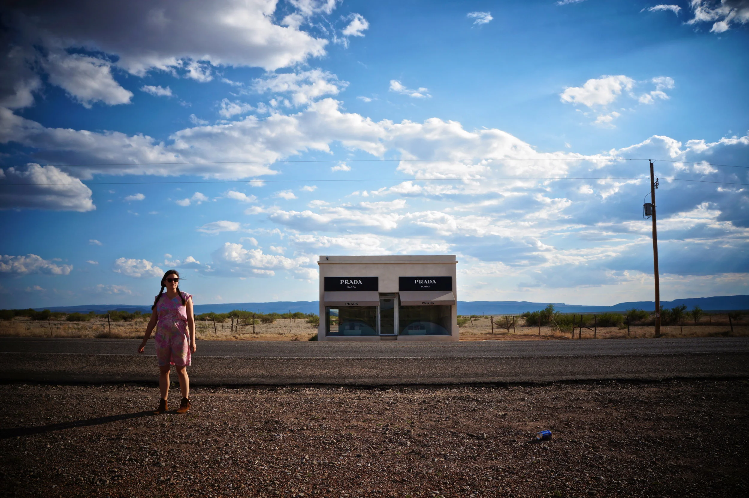 prada-marfa-texas_8192853231_o.jpg