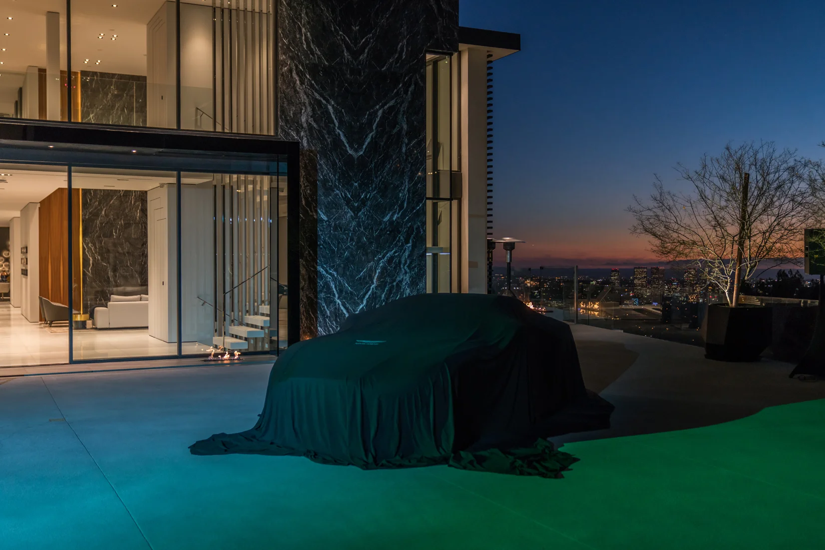 DB11 Volante Unveil-55.jpg