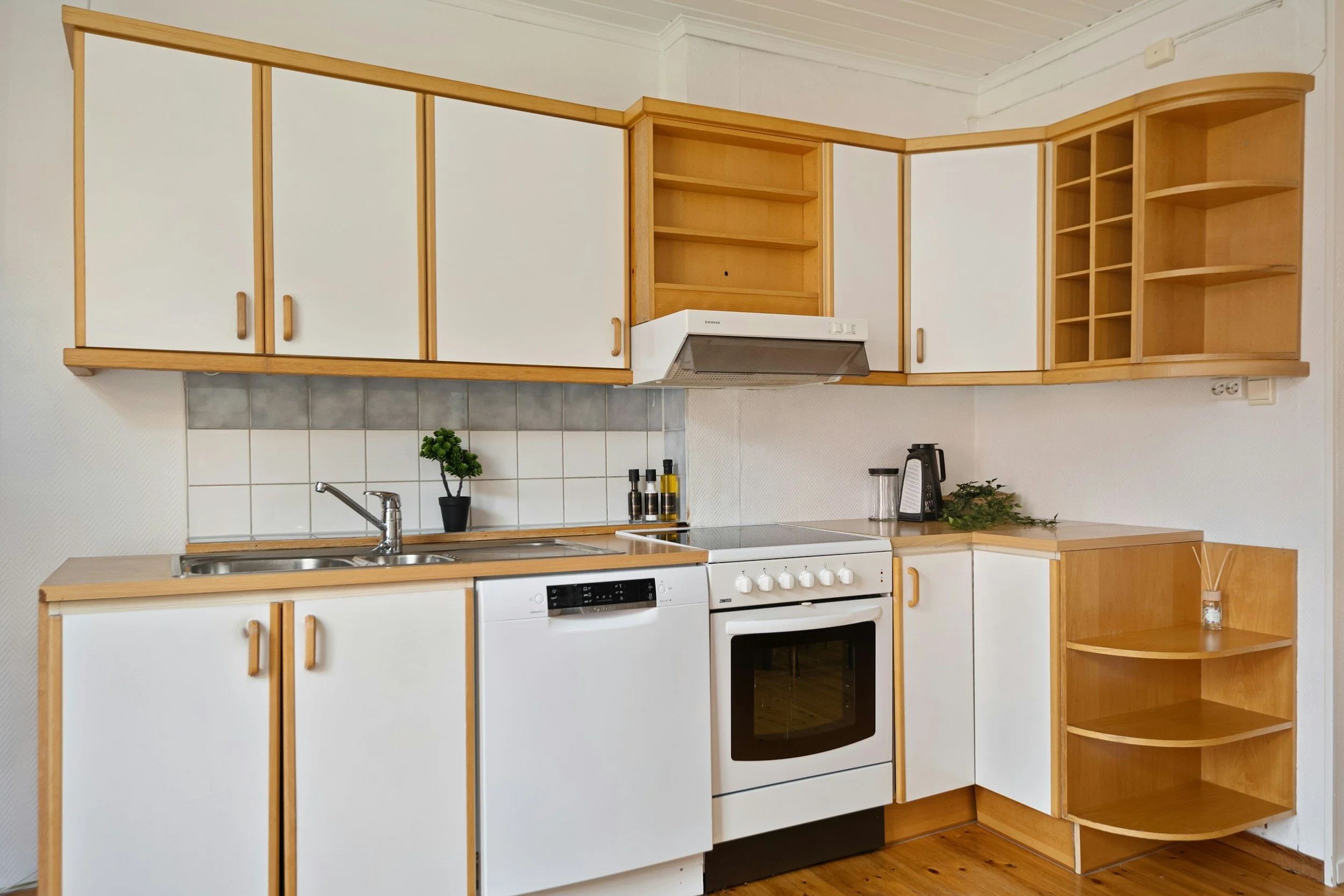 Popular Kitchen Cabinets